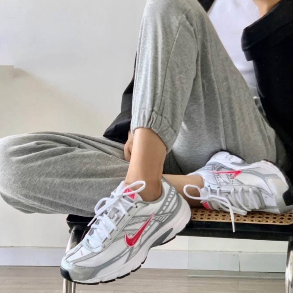 NIKE initiator women's shoes - Picture 5 of 5